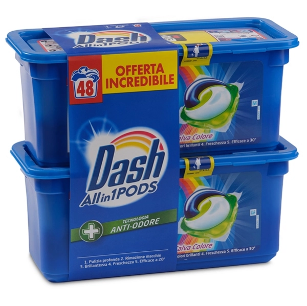 Labelled detergent with pre-printed band Labelled detergent with pre-printed band